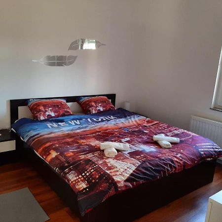 דירות Apartman Eva זאגרב מראה חיצוני תמונה